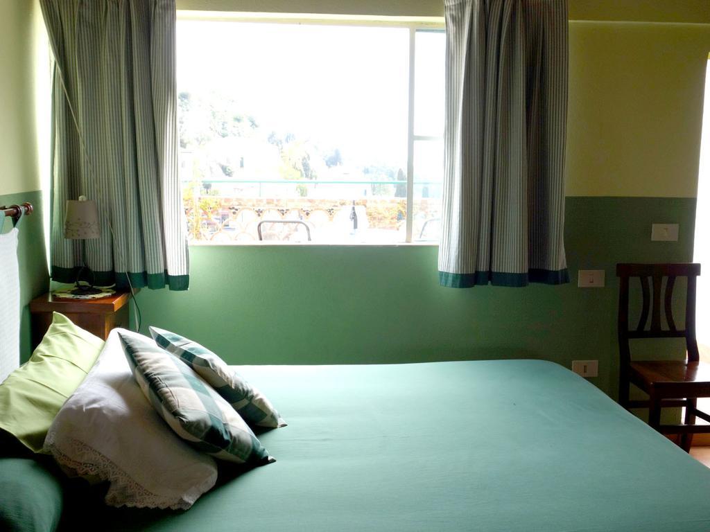 Bed And Breakfast Sorriso 타오르미나 외부 사진